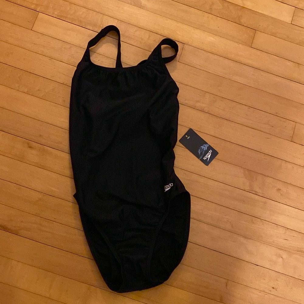 NEW! Speedo black women’s one-piece racerback swimsuit